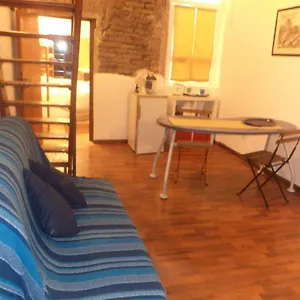 domus-quo-vadis.it-romehotels.com/
